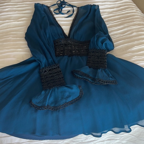 For Love & Lemons
Celine Mini Dress in Midnight - Picture 9 of 9